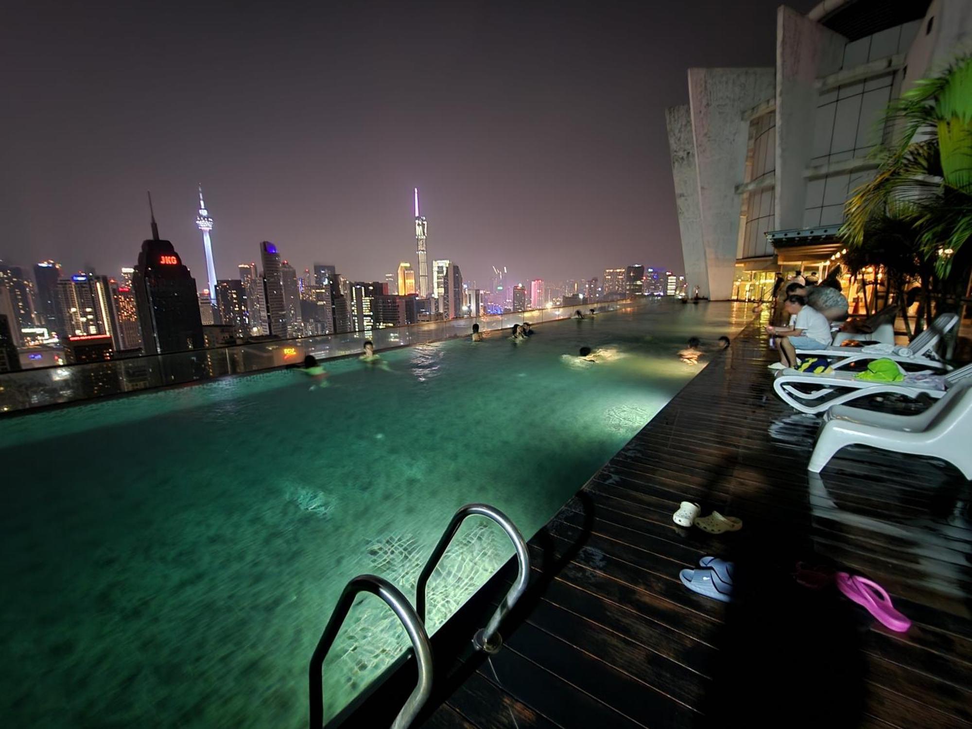 Regalia Serviced Klcc Infinitypool
