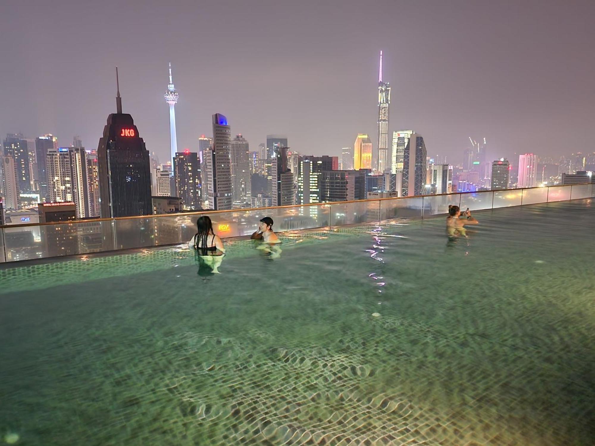 Regalia Serviced Klcc Infinitypool